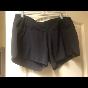 Lululemon shorts size 10